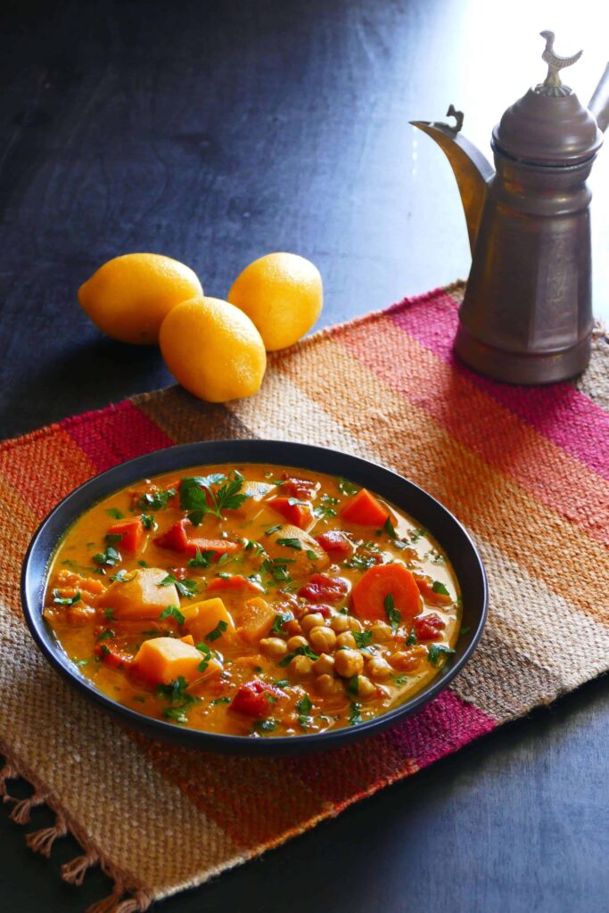 Vegetarian-Instant-Pot-Moroccan-Stew-P1-Paint-the-Kitchen-Red-e1541449180947
