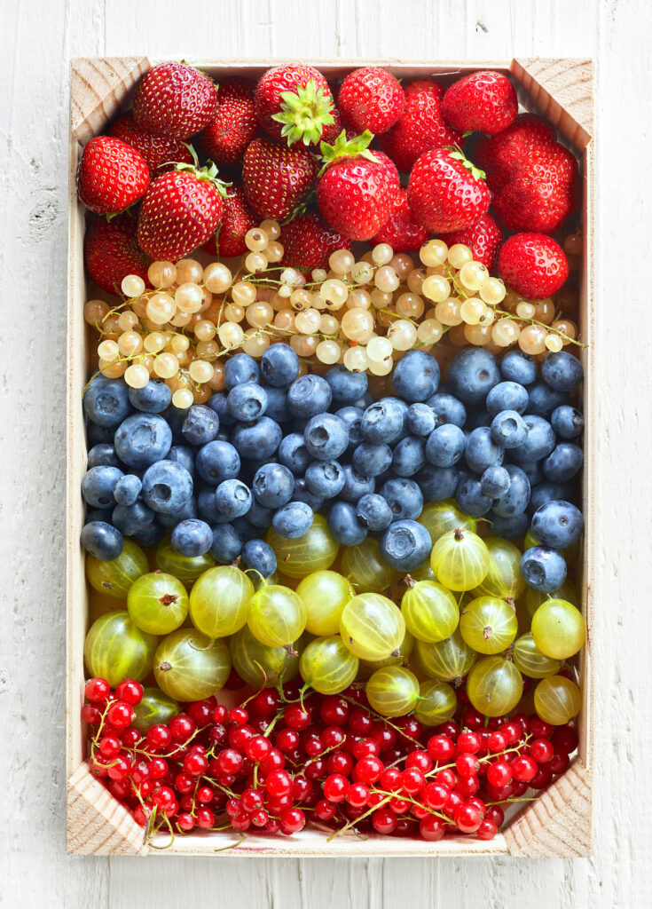 anti inflammatory berries vertical